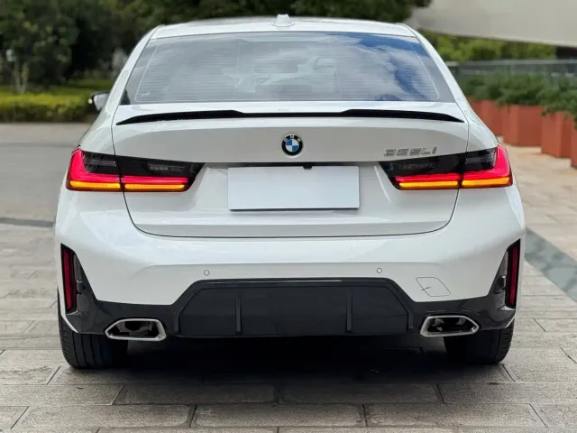 BMW 3 Series — Фото автомобиля 19