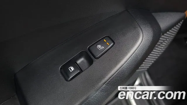 Kia Seltos New — Фото автомобиля 22