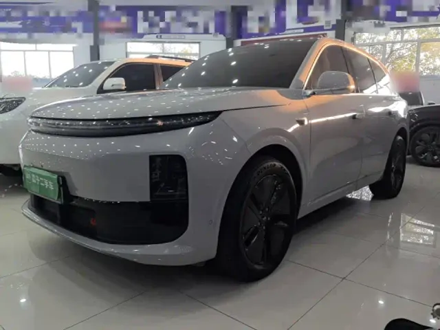 Фотография автомобиля — Li Auto L6