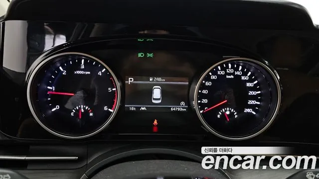 Kia Canival Carnival 4 поколение 9 мест Prestige — Фото автомобиля 8