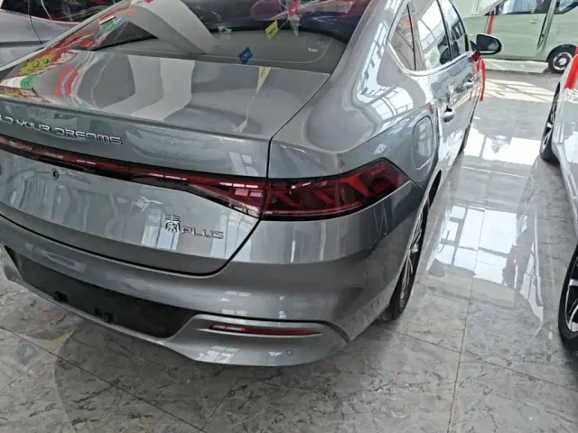 BYD Qin PLUS — Фото автомобиля 7