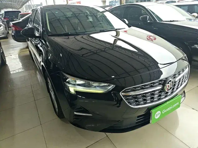 Buick Regal — Фото автомобиля 3
