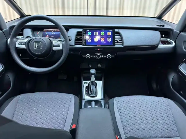 Honda Fit — Фото автомобиля 20