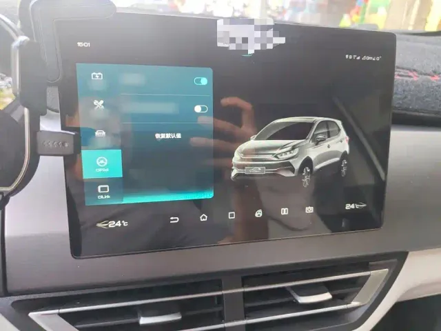 BYD Yuan Pro — Фото автомобиля 18