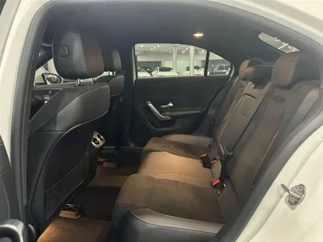 Mercedes-Benz A-Class — Фото автомобиля 14
