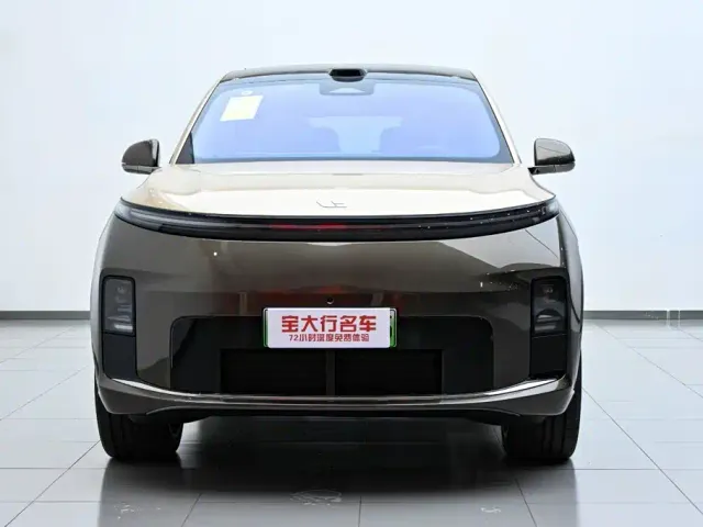 Li Auto L9 — Фото автомобиля 3