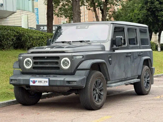 Фотография автомобиля — 212 T01