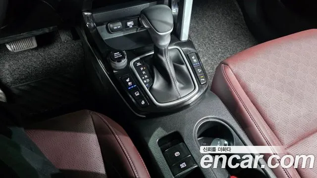 Kia Seltos — Фото автомобиля 9
