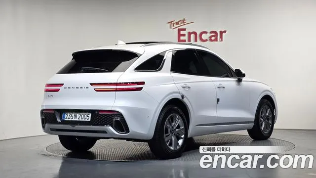 Genesis GV70 — Фото автомобиля 2