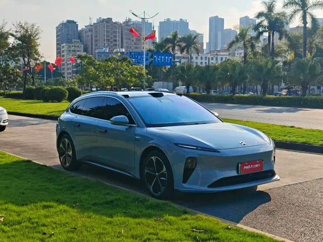 Nio ET5 Touring — Фото автомобиля 3