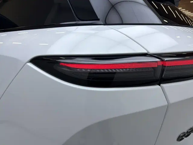 Nio ES6 — Фото автомобиля 13