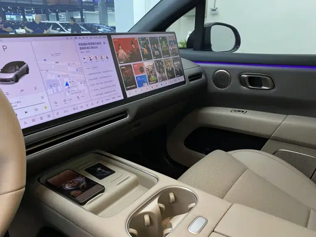 Li Auto i6 — Фото автомобиля 29