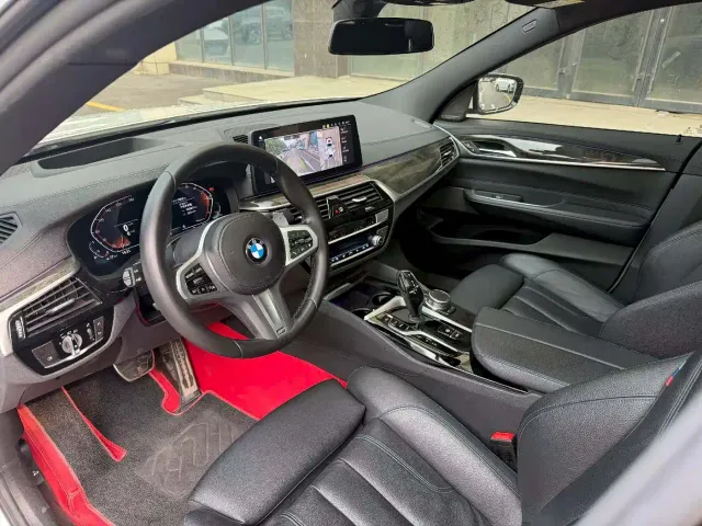 BMW 6 Series Gran Turismo — Фото автомобиля 6