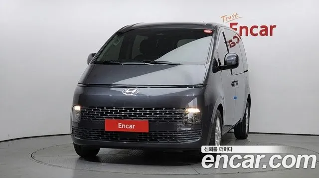 Hyundai Staria — Фото автомобиля 3