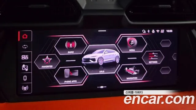 Lamborghini Urus — Фото автомобиля 11