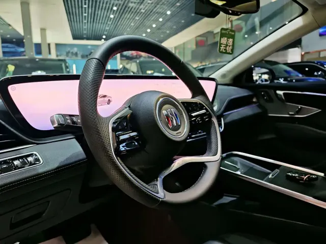 Buick LaCrosse — Фото автомобиля 5