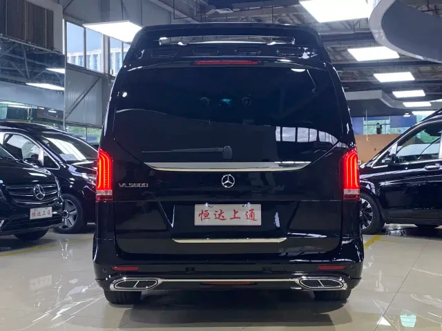 Mercedes-Benz V-Class — Фото автомобиля 18
