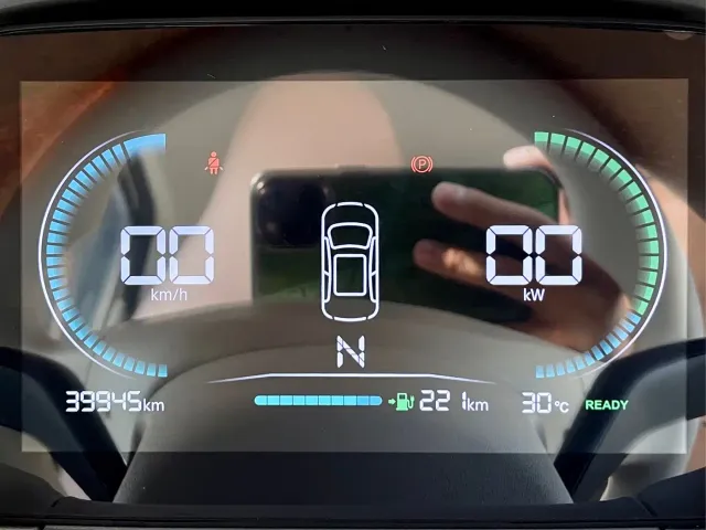 Leapmotor T03 — Фото автомобиля 13