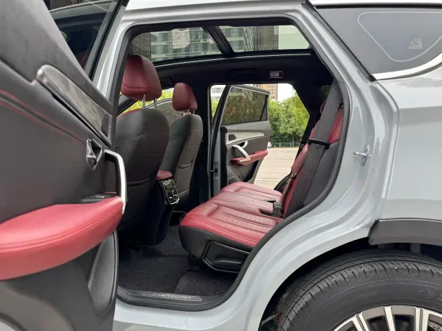 Jetour X70 PRO — Фото автомобиля 8