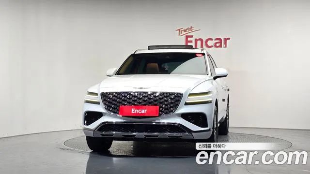 Genesis GV80 — Фото автомобиля 3