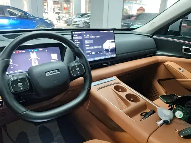 Haval Haval Xiaolong MAX 2025 Hi4 165 Ultra Smart Drive Edition — Фото автомобиля 9