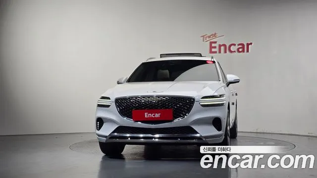 Genesis GV70 — Фото автомобиля 3