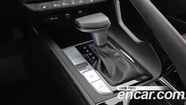 Hyundai AVANTE Smart — Фото автомобиля 9