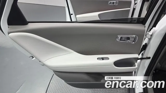 Hyundai Ioniq 6 — Фото автомобиля 14