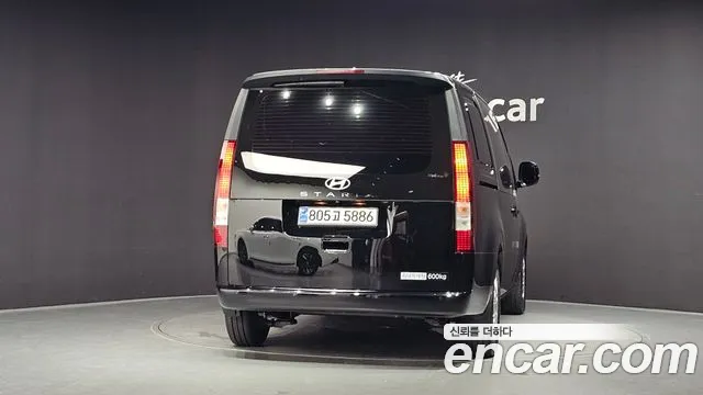 Hyundai Staria Staria — Фото автомобиля 4
