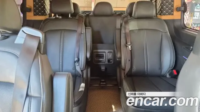 Hyundai Staria — Фото автомобиля 8