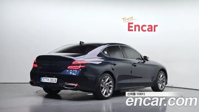 Genesis G70 Новый G70 Бензин 2.5T 4WD — Фото автомобиля 2