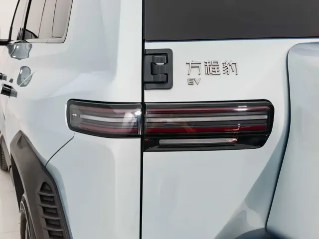 BYD FangChengBao Titanium 3 — Фото автомобиля 7