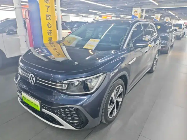 Фотография автомобиля — Volkswagen ID.6 Crozz