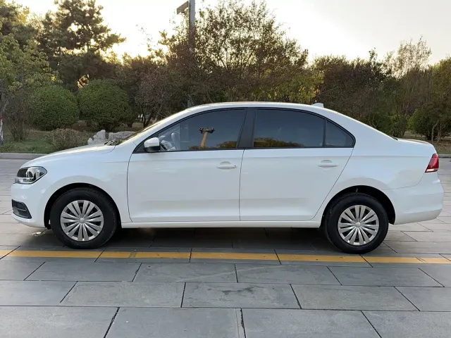 Volkswagen Santana — Фото автомобиля 7
