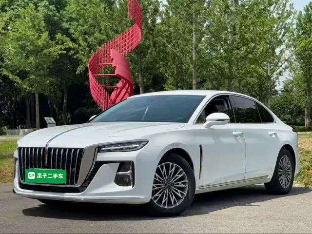 Фотография автомобиля — Hongqi H5