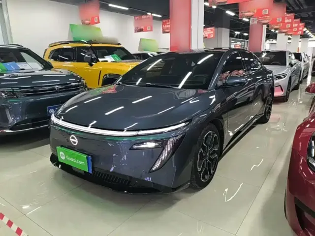 Фотография автомобиля — Nissan N7