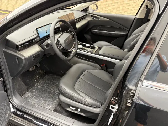 Wuling Starlight — Фото автомобиля 4