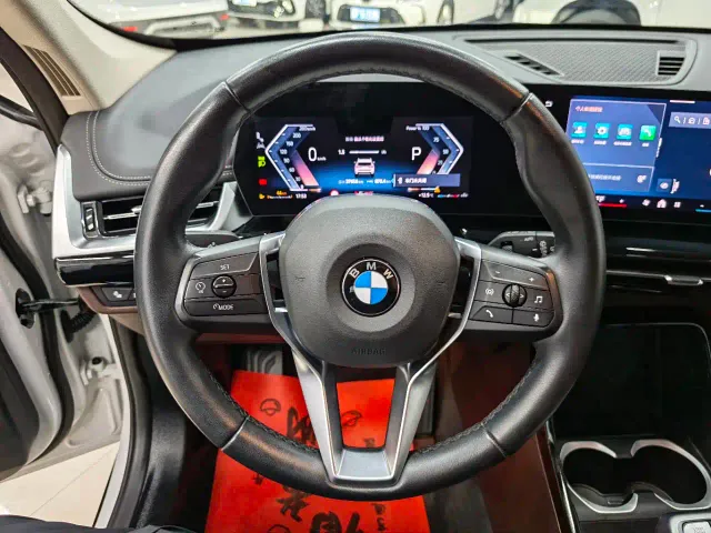 BMW X1 — Фото автомобиля 7