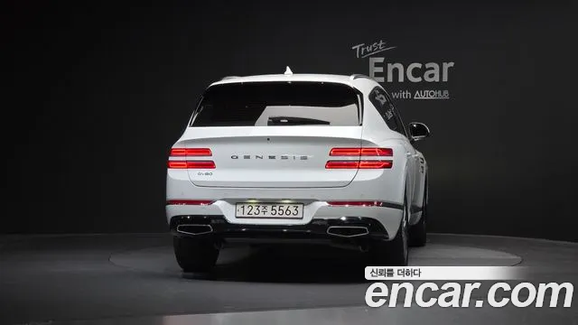 Genesis GV80 2.5T Бензин 2WD — Фото автомобиля 4