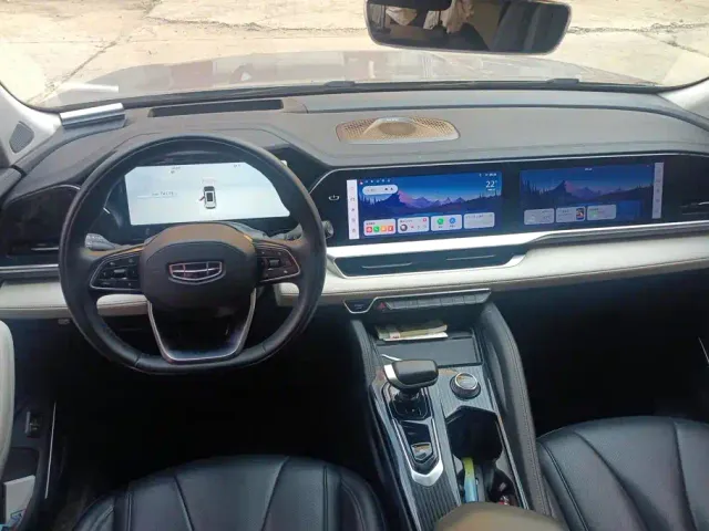 Geely Xingyue L — Фото автомобиля 12