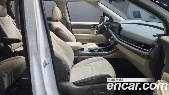 Kia Carnival 4th Gen — Фото автомобиля 16