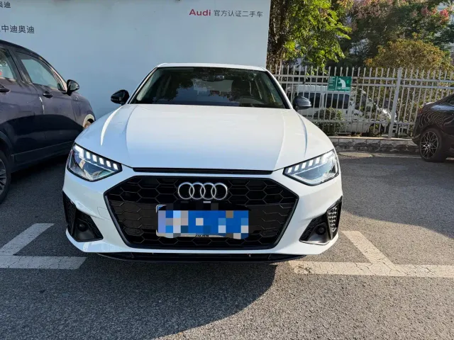 Audi A4L — Фото автомобиля 2