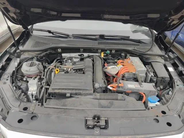 Volkswagen Passat — Фото автомобиля 21