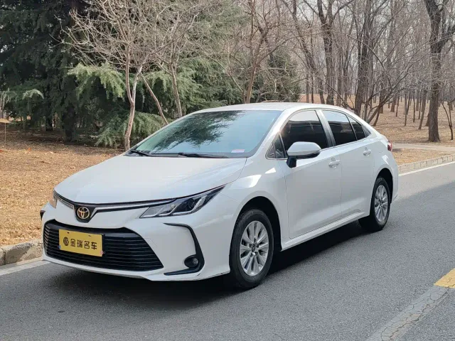 Фотография автомобиля — Toyota Corolla