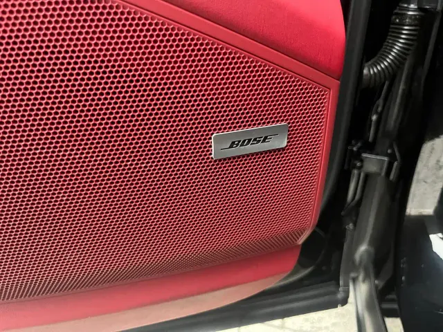 Porsche Cayenne — Фото автомобиля 11