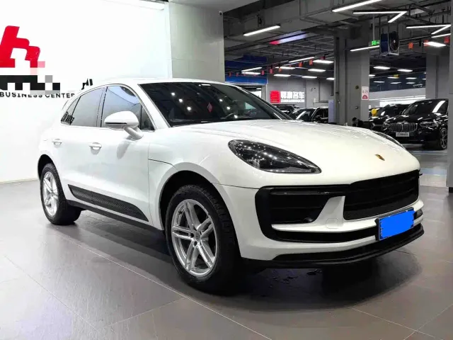 Porsche Macan — Фото автомобиля 3