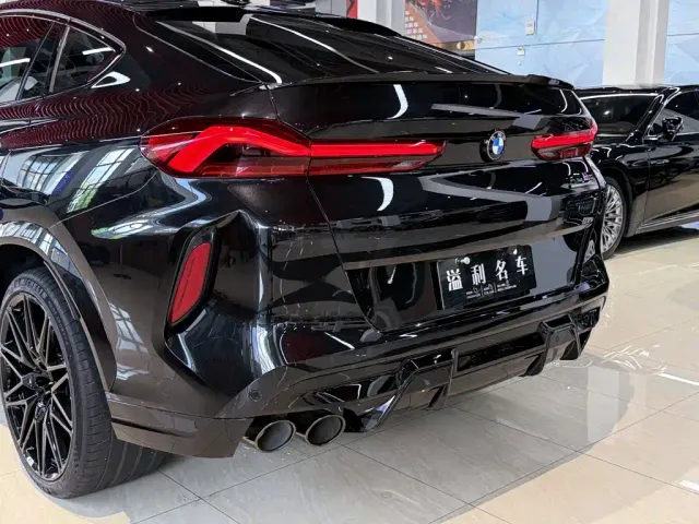 BMW X6 M — Фото автомобиля 7