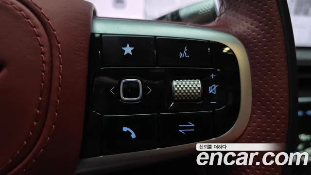 Genesis GV80 — Фото автомобиля 24