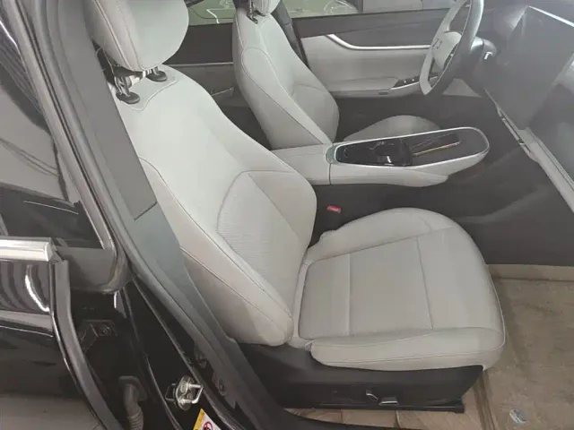 Changan Qiyuan A07 — Фото автомобиля 24