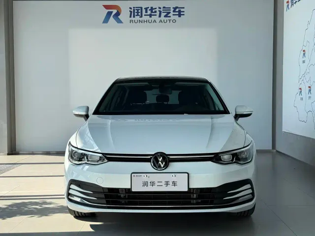 Volkswagen Golf — Фото автомобиля 2